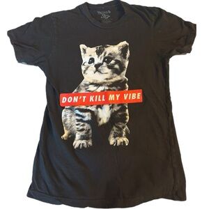 Women’s small black  graphic tshirt “don’t kill my vibes” cat